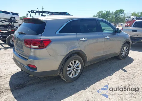2019 Kia Sorento 2.4L Lx from USA, damaged, VIN 5XYPG4A33KG512634
